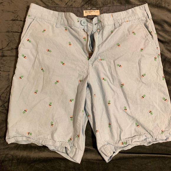 Retrofit Other - men's pineapple shorts